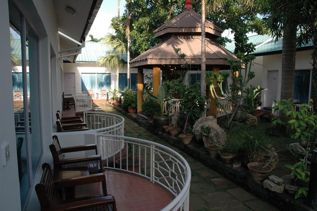 Emerald Land 2* Mandalay