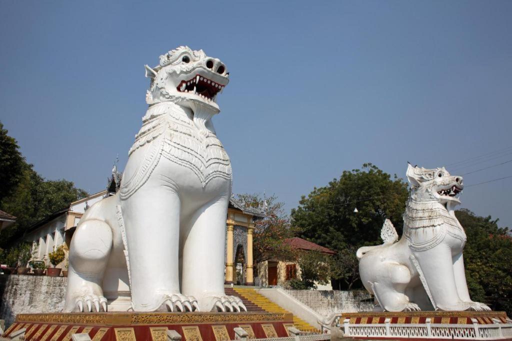 Hotel Emerald Land Mandalay