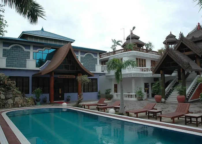 Emerald Land Hotel